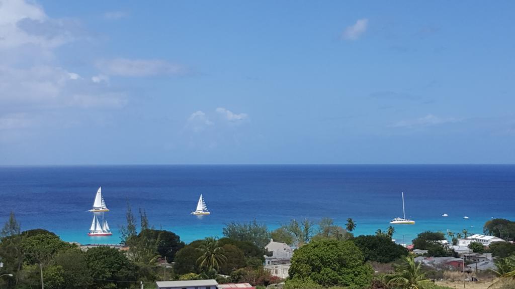 Apartamento Spectacular Ocean View Retreat Saint James Exterior foto